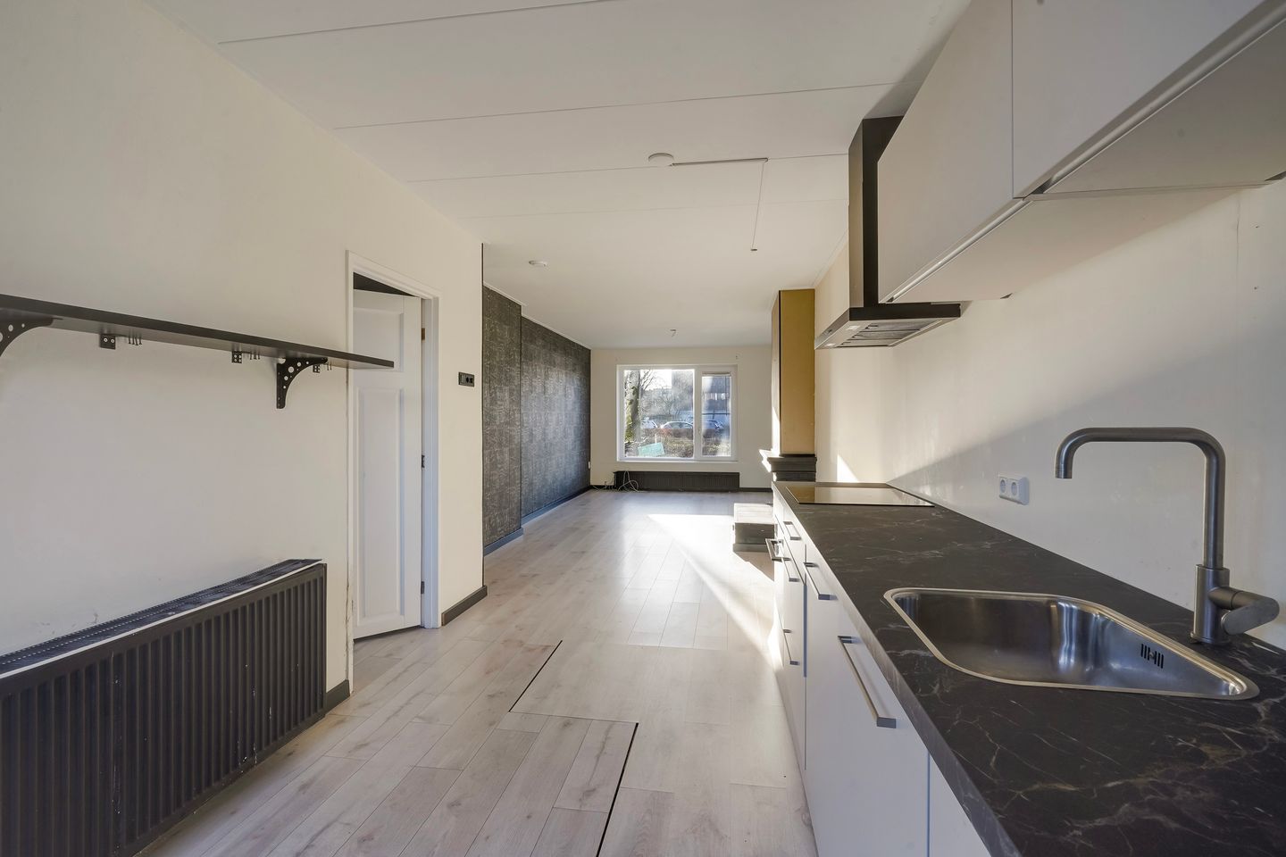 Photo 19 of Harmelenstraat 12