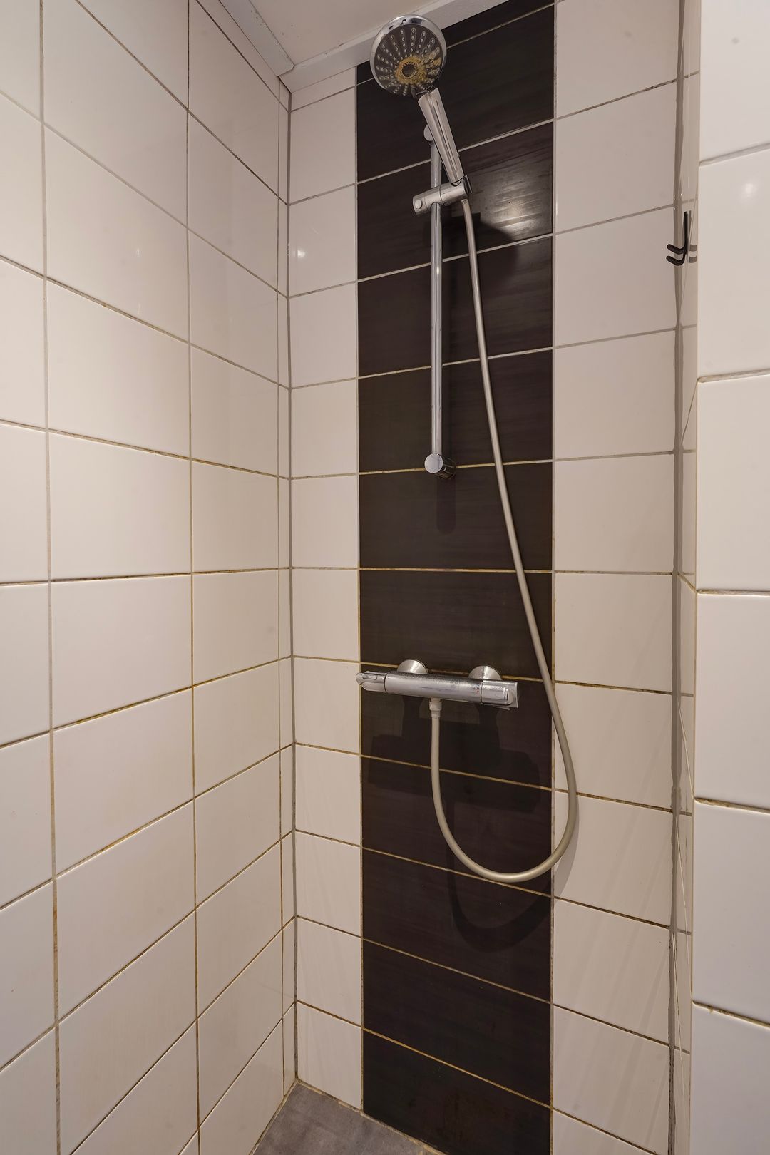 Photo 26 of Harmelenstraat 12