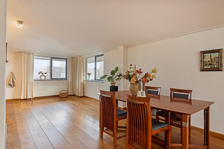 Photo 7 of Pijnboomstraat 23