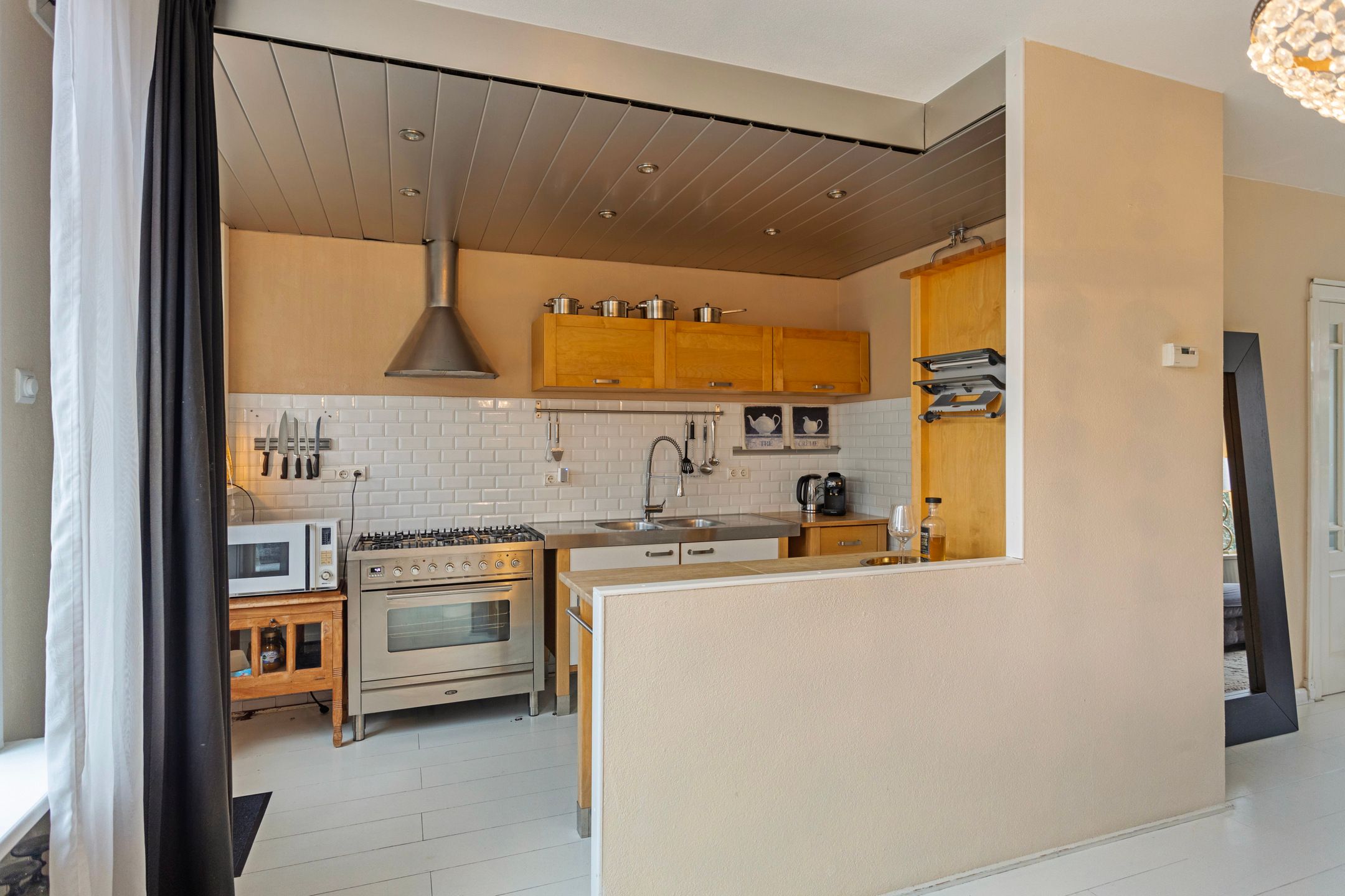 Foto 12 van Jan van Vleutenstraat 1