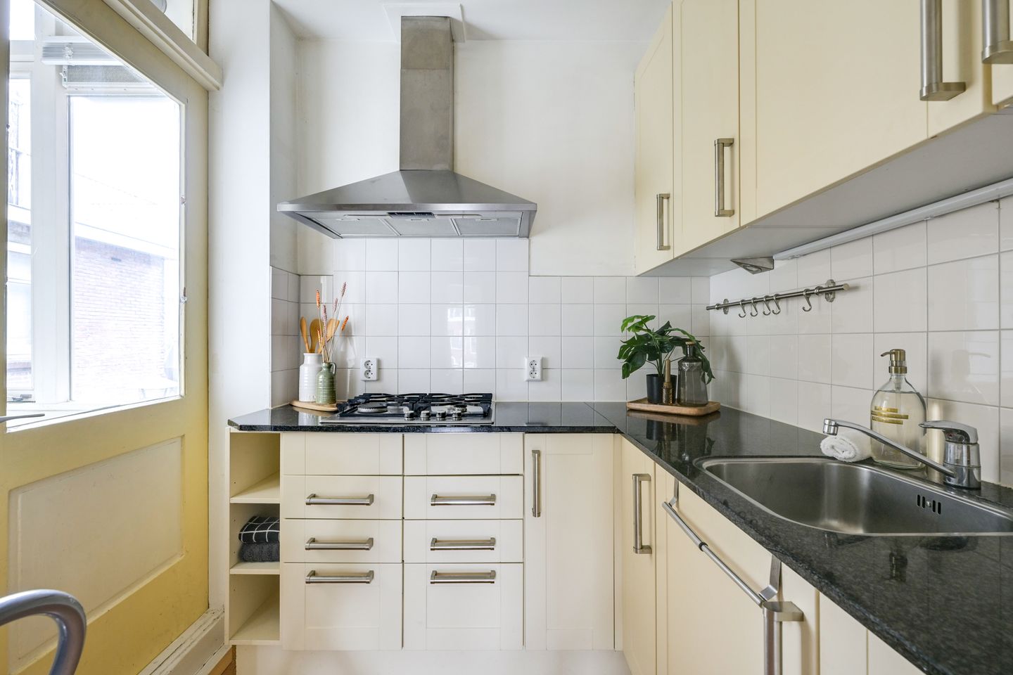 Photo 29 of Croeselaan 393-BS