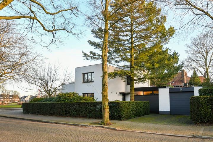 Foto 4 van Pauwlaan 1