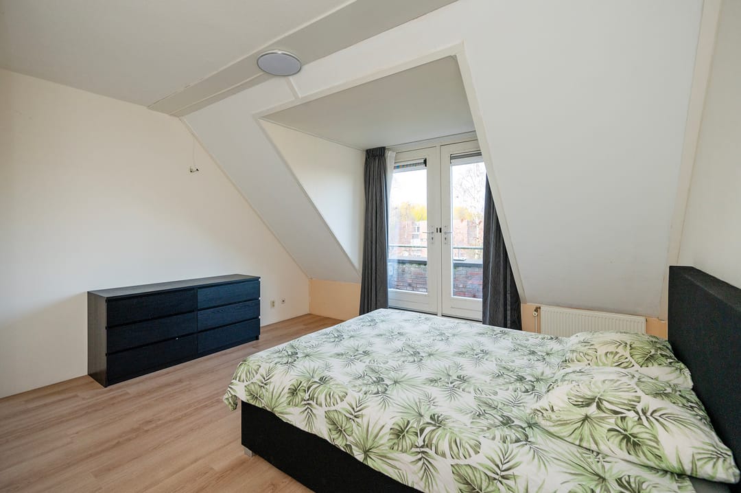 Foto 11 van Paardenbloemsingel 74