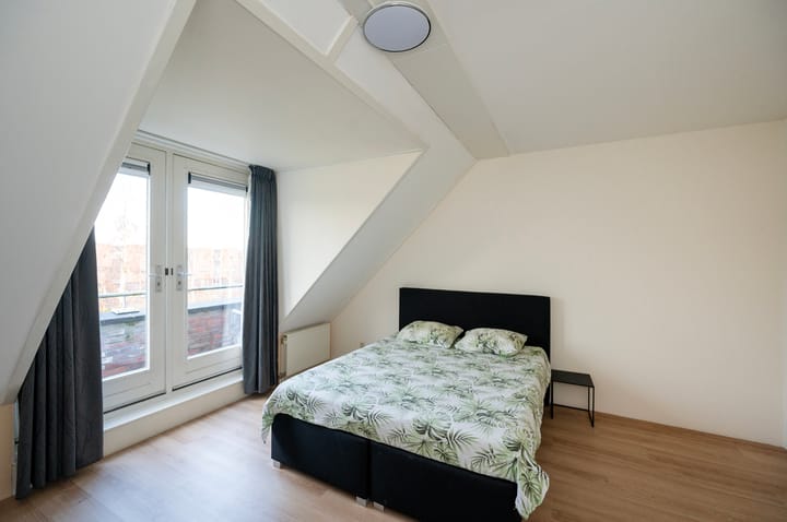 Foto 12 van Paardenbloemsingel 74