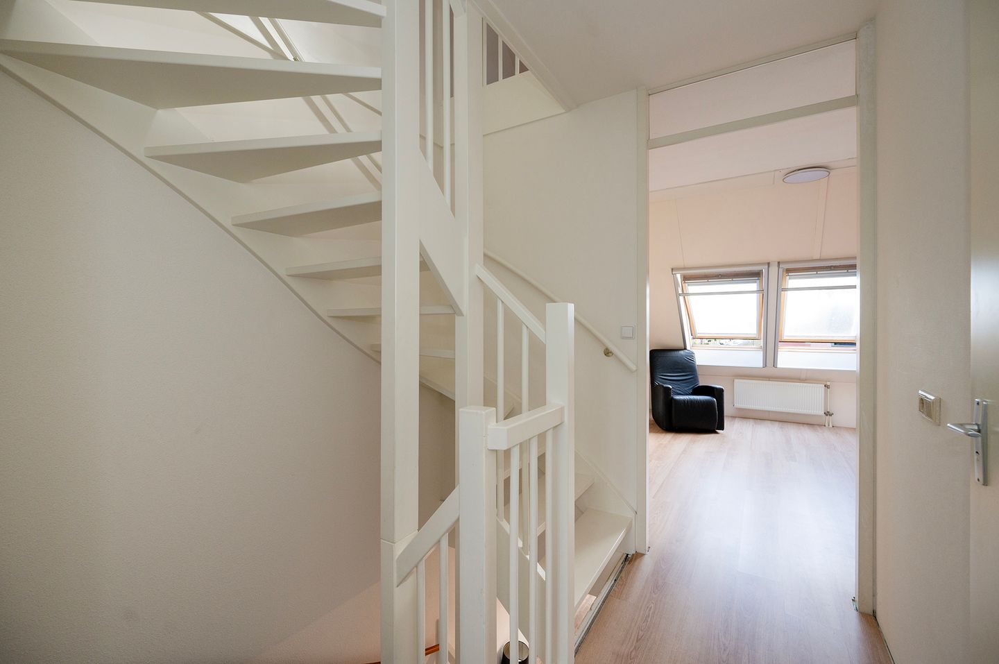 Foto 14 van Paardenbloemsingel 74