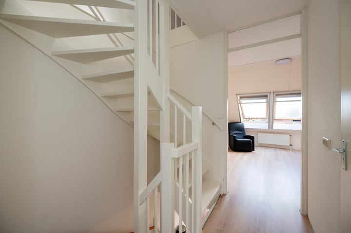 Foto 14 van Paardenbloemsingel 74