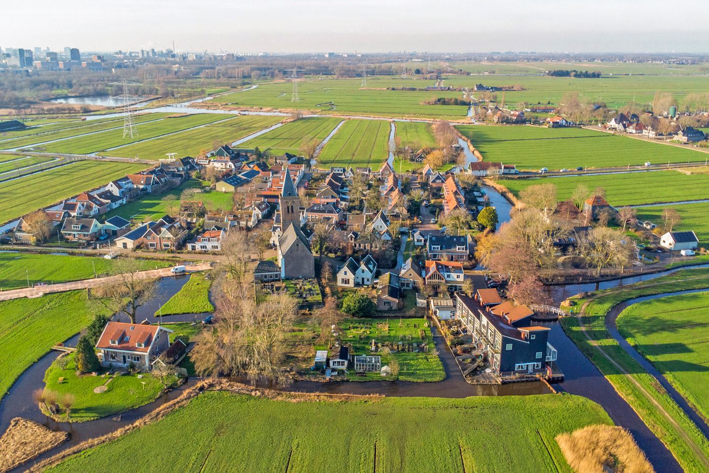 Foto 1 van Achterlaan 18