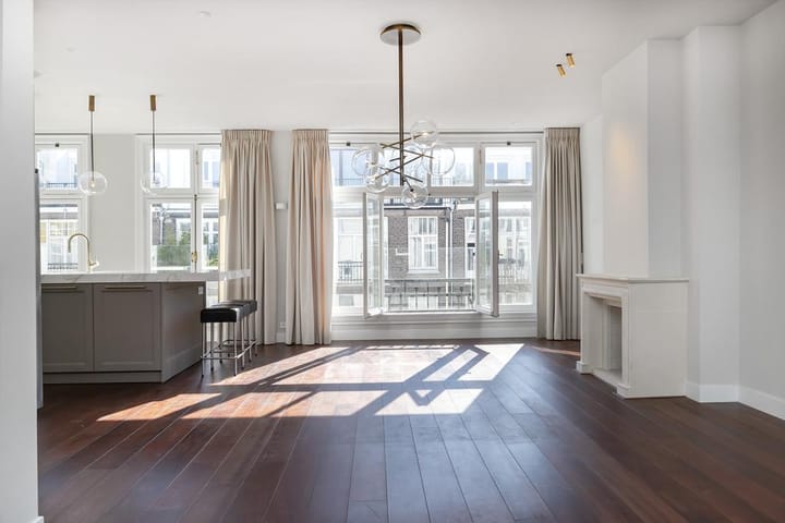 Foto 2 van Valeriusstraat 137-3