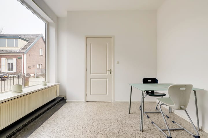 Foto 15 van Jacobastraat 1