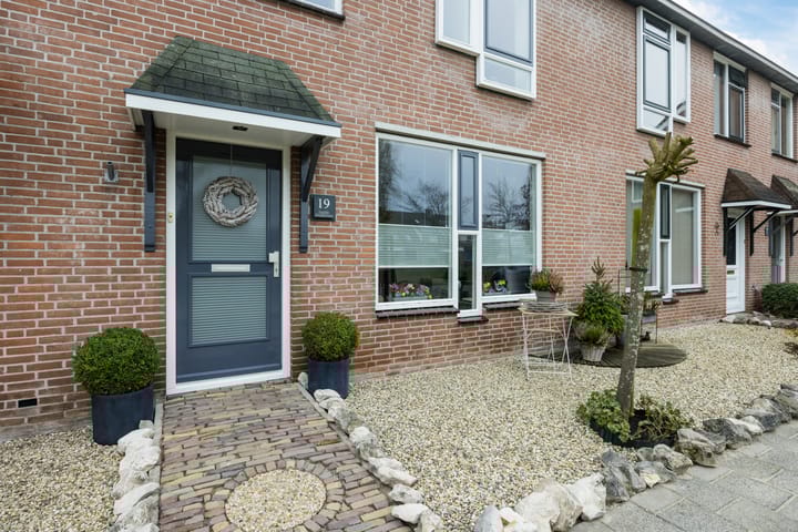 Foto 7 van Ekster 19