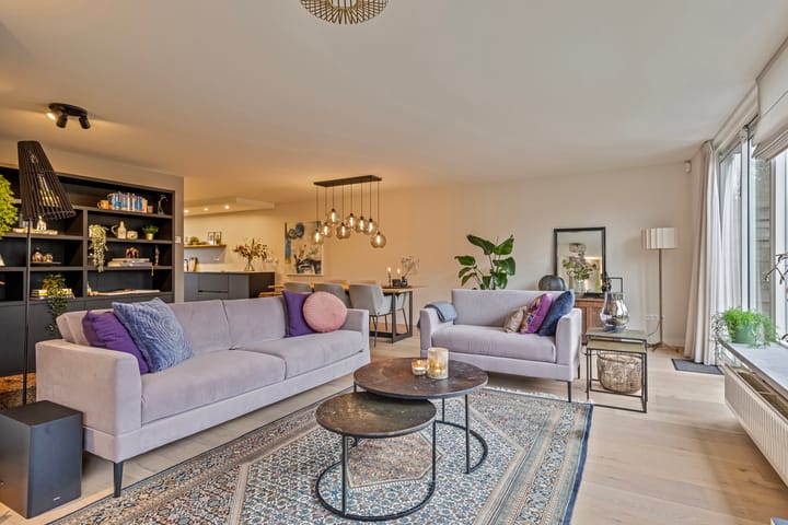 Foto 2 van Rossinistraat 10