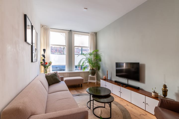 Foto 2 van Govert Bidloostraat 56