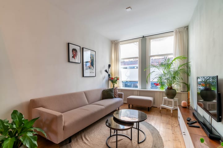 Foto 3 van Govert Bidloostraat 56