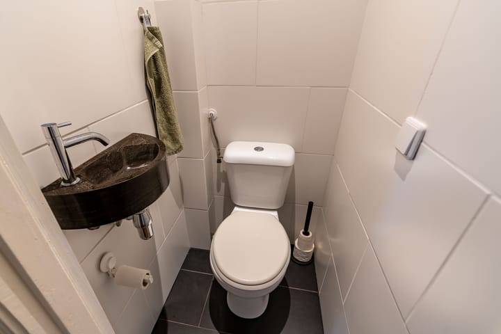 Foto 19 van Govert Bidloostraat 56