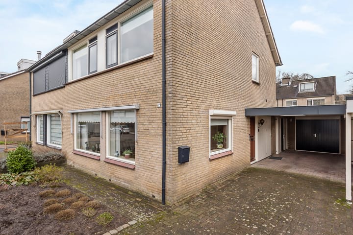 Foto 6 van Mahlerstraat 12