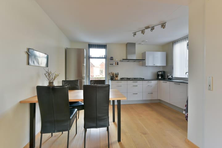 Photo 9 of Perzikgaarde 24