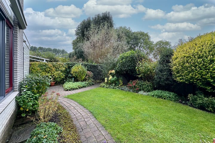 Photo 14 of Perzikgaarde 24