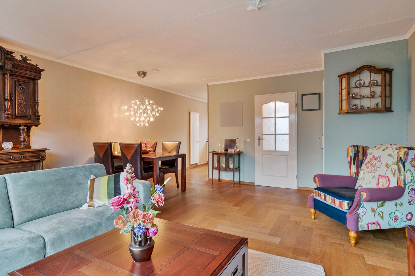 Foto 1 van Aagje Dekenstraat 2