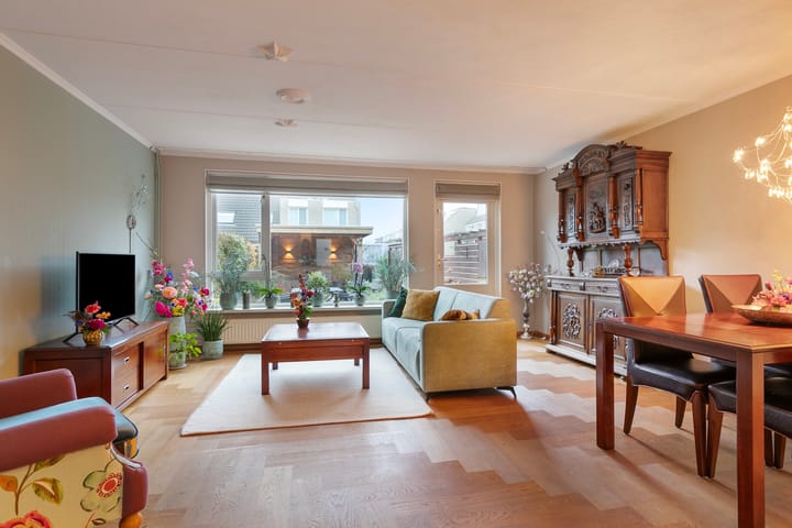 Foto 12 van Aagje Dekenstraat 2