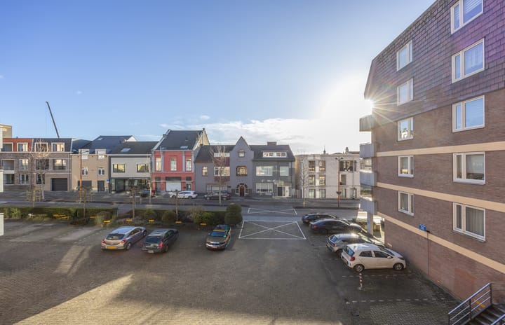 Foto 8 van Trianon 18