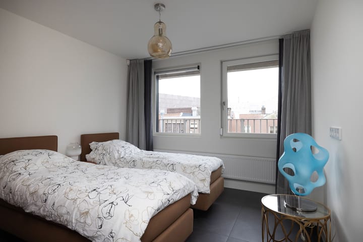 Foto 25 van Stationsplein 65