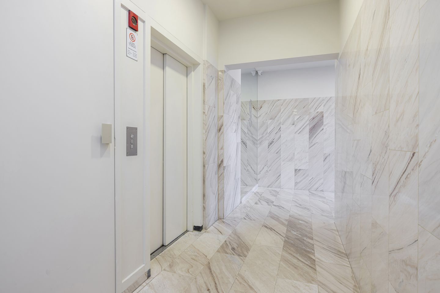 Foto 29 van Stationsplein 65