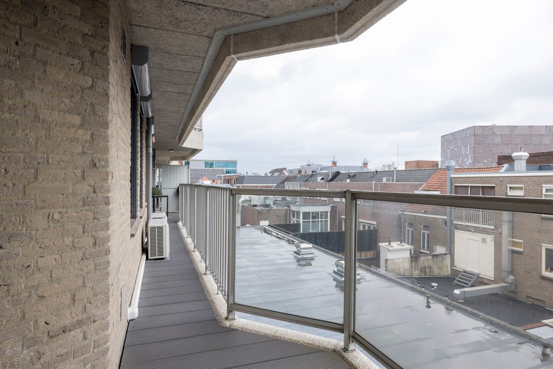 Foto 31 van Stationsplein 65