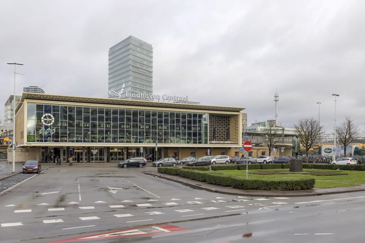 Foto 35 van Stationsplein 65