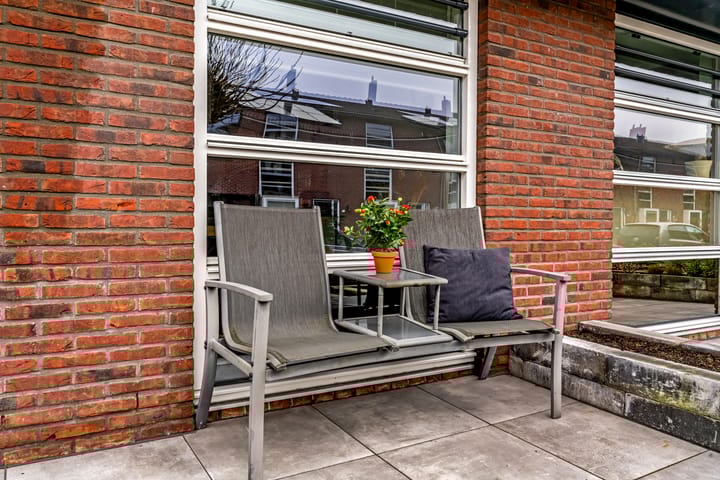 Foto 2 van Helmkruid 20