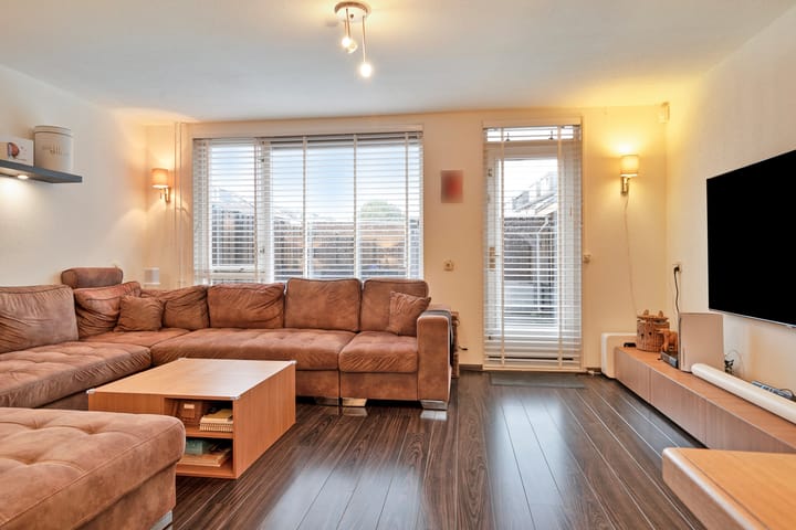 Foto 36 van Generaal Overakkerstraat 20