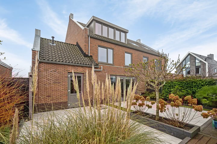 Photo 40 of Beemdgrasstraat 4