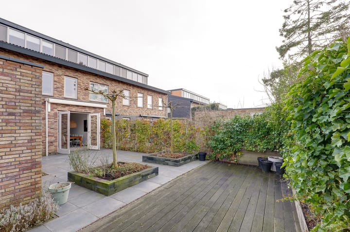 Foto 42 van Huygensstraat 31