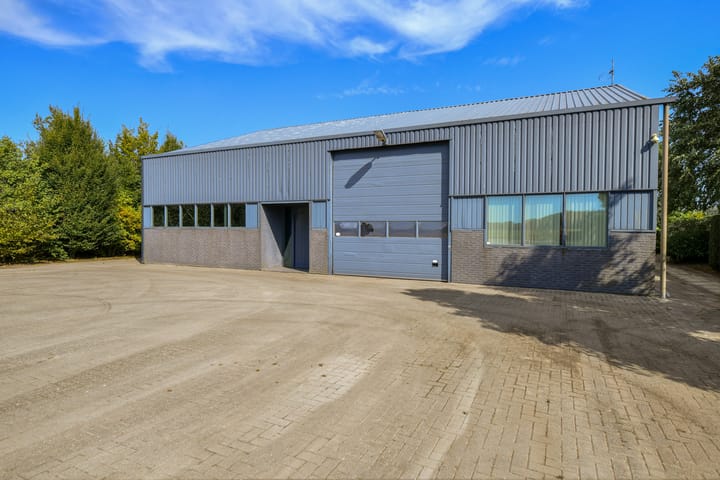 Foto 73 van Moerdijkse Postbaan 111