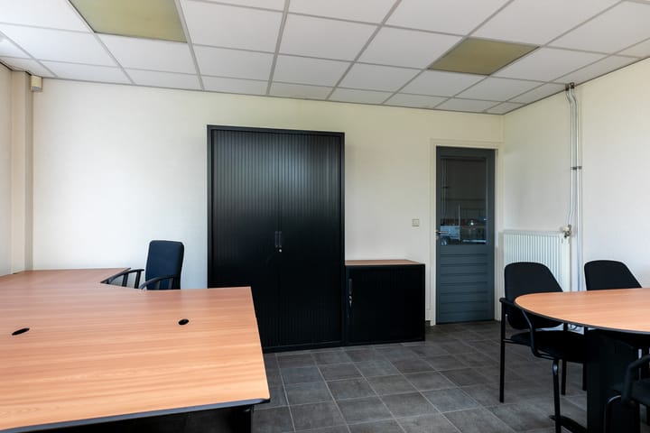 Foto 77 van Moerdijkse Postbaan 111