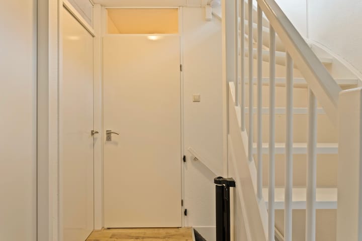 Photo 29 of Leonard Bernsteinstraat 34