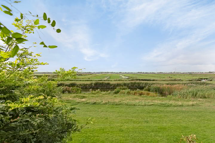 Photo 38 of Leonard Bernsteinstraat 34