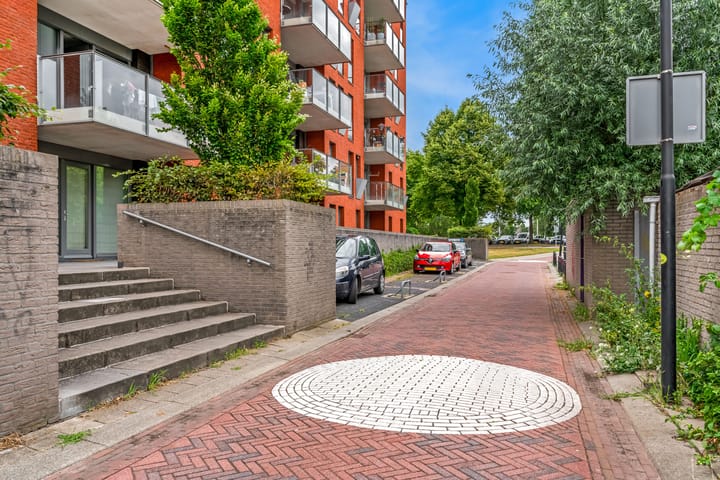 Foto 28 van Van Hoevestraat 79