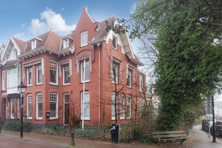 Foto 1 van Bloemendaalseweg 17