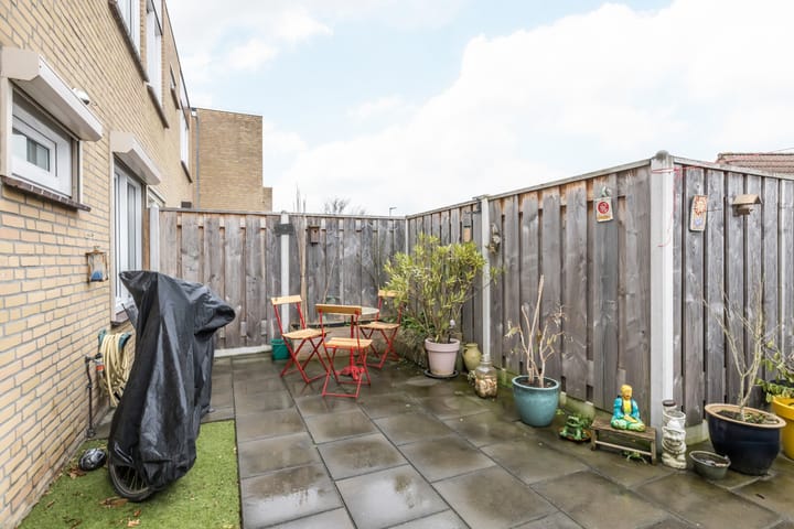 Foto 18 van Kruisbergplantsoen 37