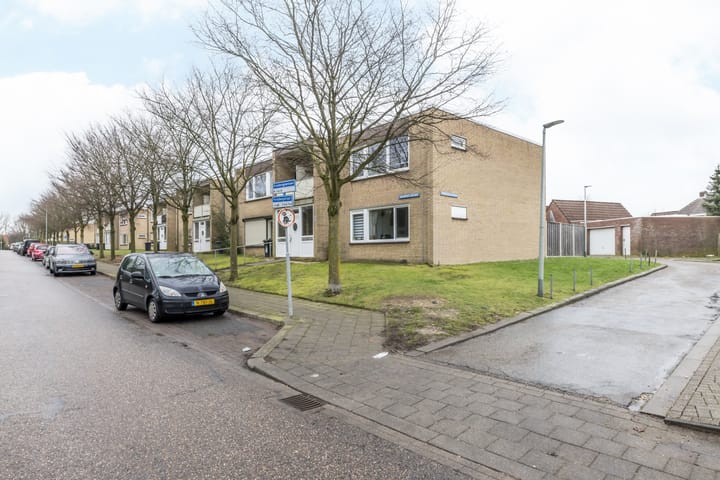 Foto 24 van Kruisbergplantsoen 37