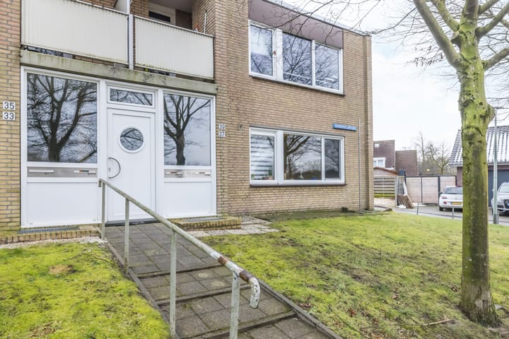 Foto 25 van Kruisbergplantsoen 37