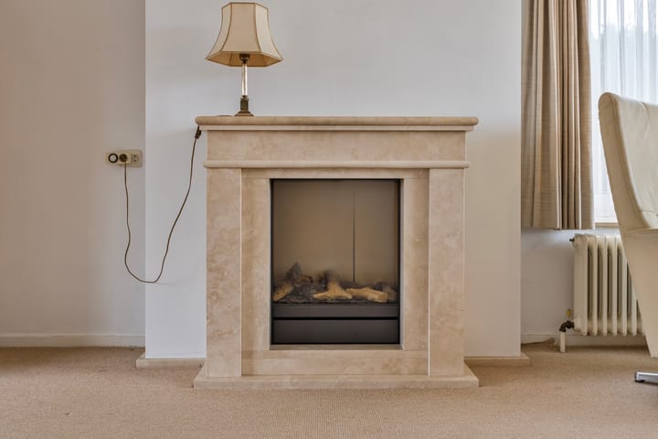 Photo 9 of Emmastraat 22