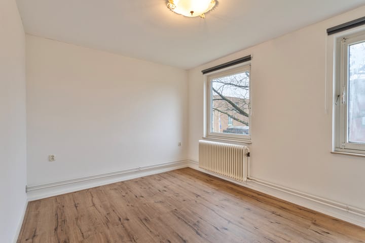 Photo 20 of Emmastraat 22