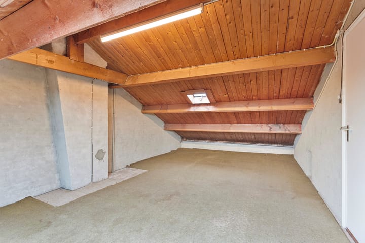 Photo 24 of Emmastraat 22