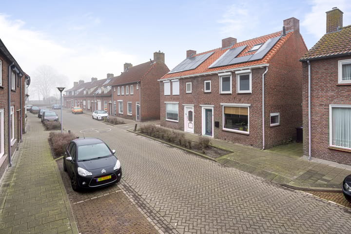 Foto 47 van Wilhelminastraat 33