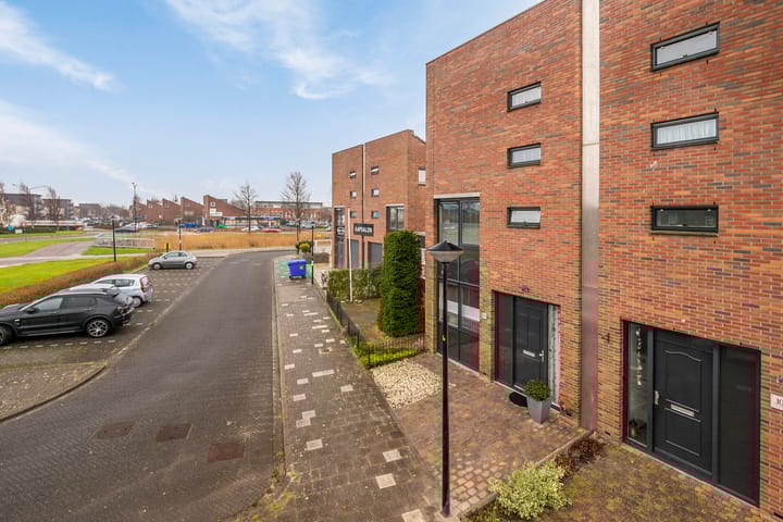 Foto 5 van Betje Wolfftuin 11