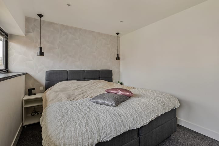 Foto 20 van Mr Halbe Binnertsstraat 20