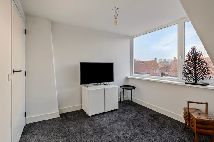 Foto 27 van Mr Halbe Binnertsstraat 20