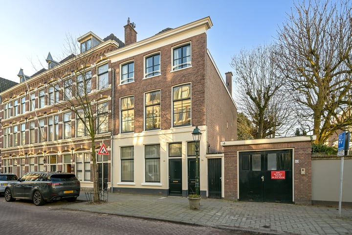 Surinamestraat 58