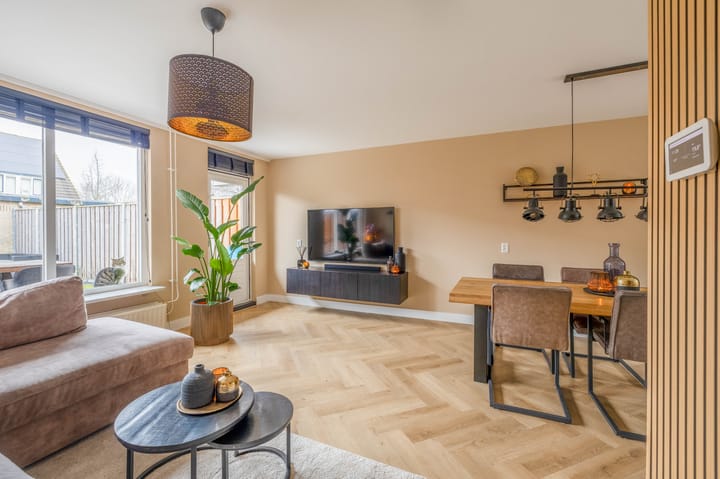 Foto 10 van Linzenakker 19